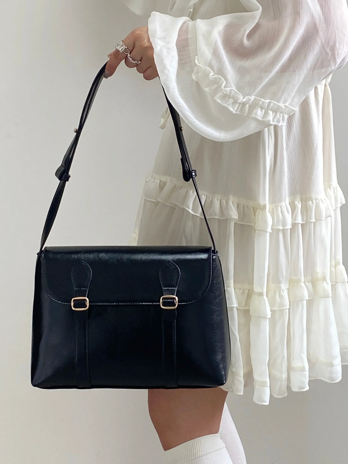 Lara | Bolso de Hombro en Cuero Vegano