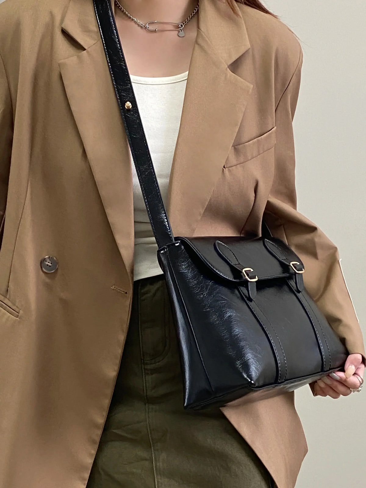 Lara | Bolso de Hombro en Cuero Vegano