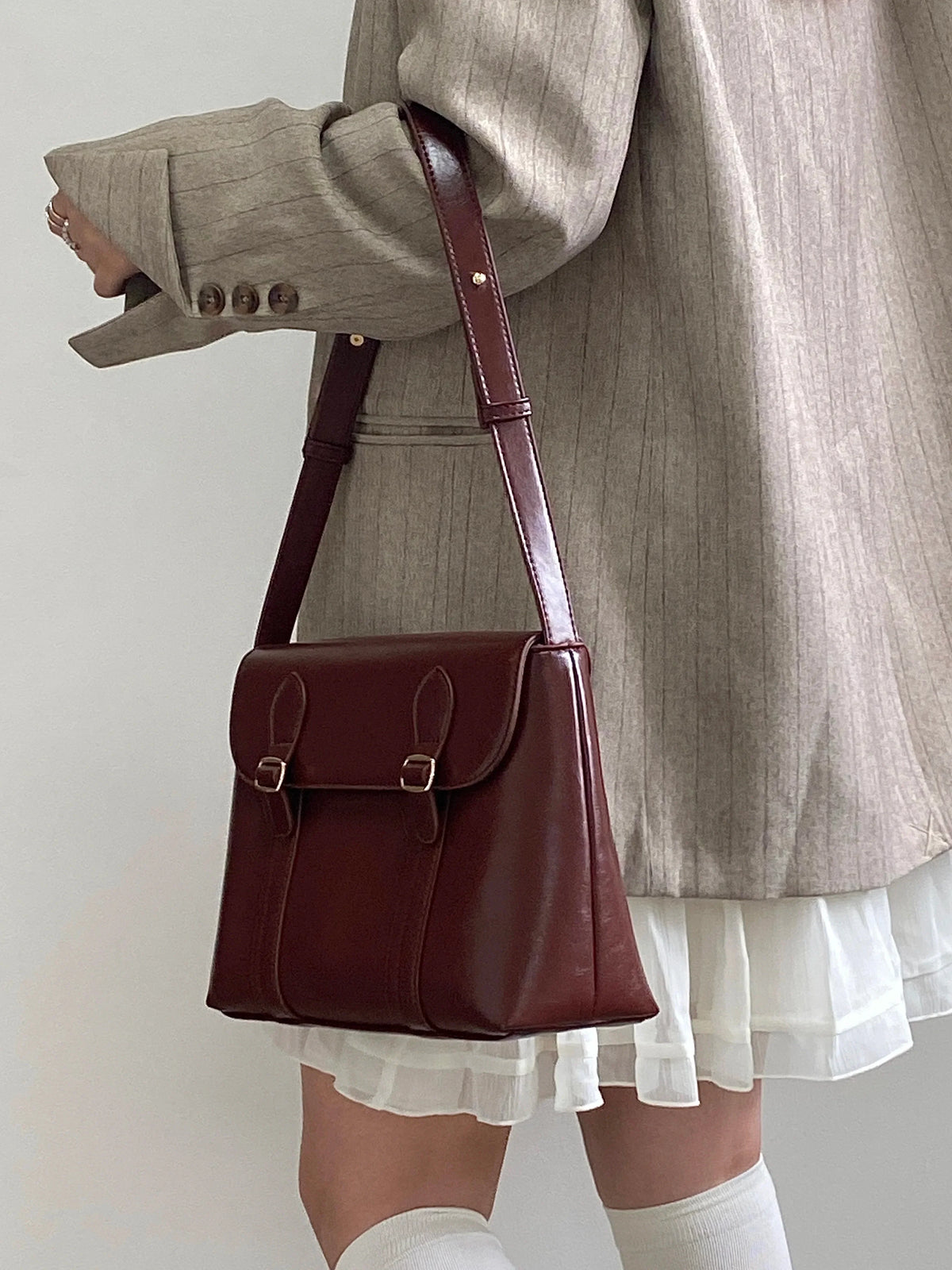 Lara | Bolso de Hombro en Cuero Vegano